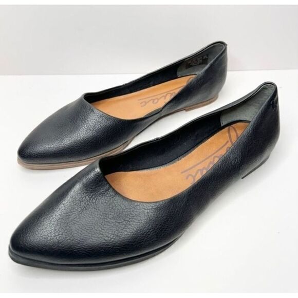 Zodiac Black Leather Pointed Toe Ballet Flats Women's Size 8M - Picture 2 of 6